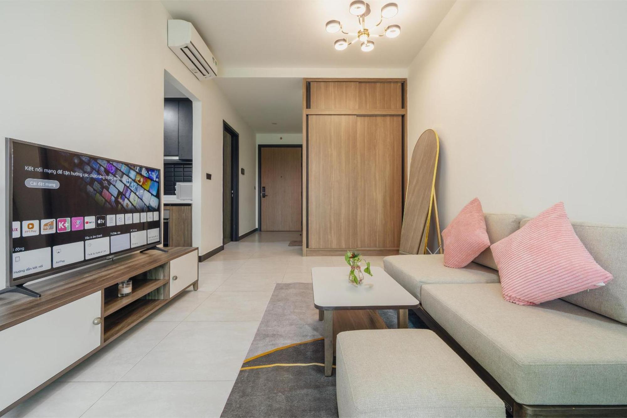 Tropical House - New Apartment At Delasol Ho Chi Minh City Exterior photo
